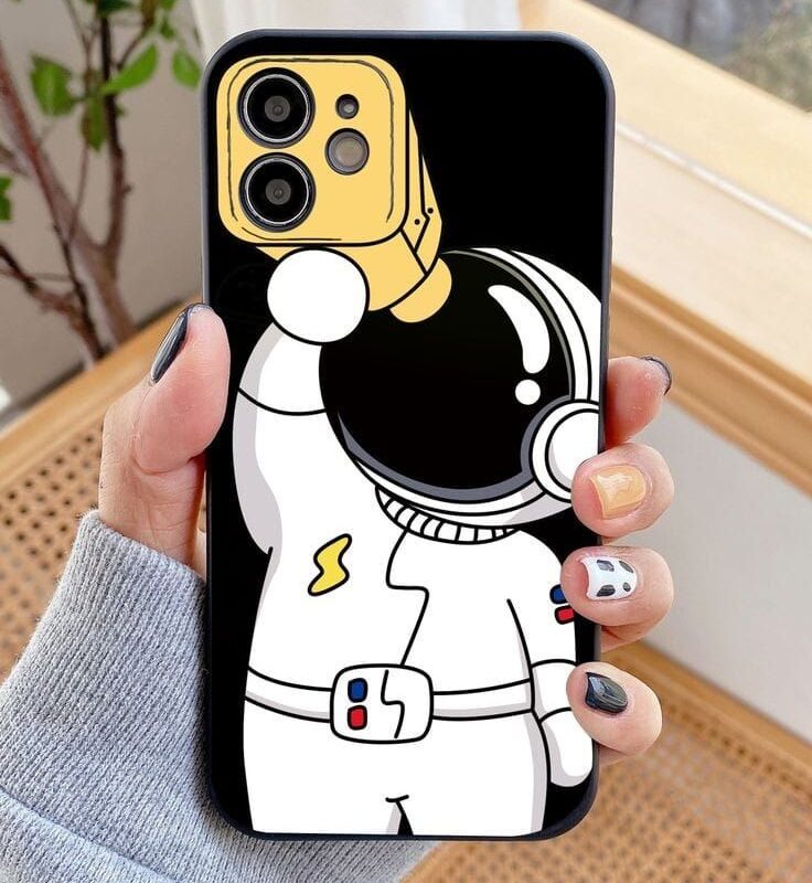 Astronot Desen Tasarımlı Baskılı Telefon Kılıfı